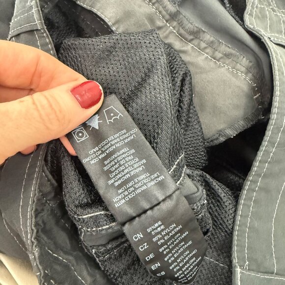 Kuhl Renegade Nylon Stretch Cargo Hiking Outdoor Performance Shorts 5136 Mens 32 - Picture 5 of 10